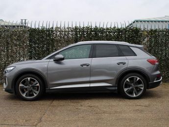 AUDI Q4 E-TRON 40 S line SUV 5dr Electric Auto 82kWh (204 ps)