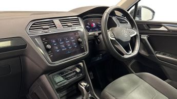 VOLKSWAGEN TIGUAN 1.5 TSI Elegance SUV 5dr Petrol DSG Euro 6 (s/s) (150 ps) Panora