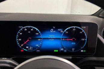 MERCEDES-BENZ EQA EQA 250+ 70.5kWh Sport SUV 5dr Electric Auto (190 ps) Parking Pa