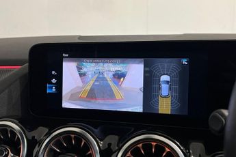 MERCEDES-BENZ EQA EQA 250+ 70.5kWh Sport SUV 5dr Electric Auto (190 ps) Parking Pa