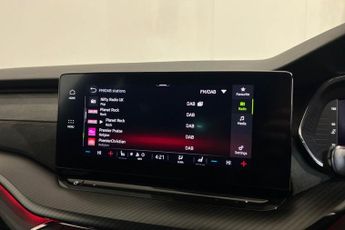 SKODA OCTAVIA 2.0 TDI vRS Estate 5dr Diesel DSG Euro 6 (s/s) (200 ps) Front  /