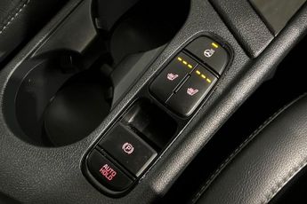 KIA NIRO 1.6 GDi 3 SUV 5dr Petrol Hybrid DCT Euro 6 (s/s) (139 bhp) Rever