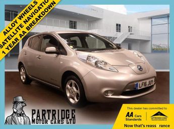 Nissan Leaf 24kWh Acenta Hatchback 5dr Electric Auto (107 bhp)