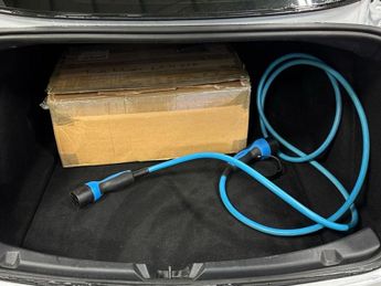 TESLA Model 3 (Dual Motor) Long Range Saloon 4dr Electric Auto 4WDE (346 ps)