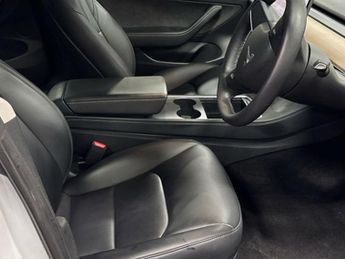 TESLA Model 3 (Dual Motor) Long Range Saloon 4dr Electric Auto 4WDE (346 ps)