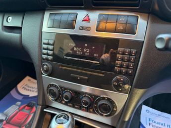 MERCEDES-BENZ C-CLASS 2.1 C200 CDI SE Coupe 2dr Diesel Automatic (183 g/km, 122 bhp)