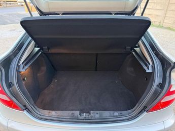 MERCEDES-BENZ C-CLASS 2.1 C200 CDI SE Coupe 2dr Diesel Automatic (183 g/km, 122 bhp)