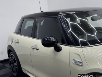 MINI HATCH 2.0 Cooper S Hatchback 5dr Petrol Auto Euro 6 (s/s) (192 ps)