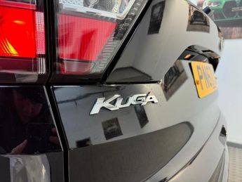 FORD KUGA 1.5 TDCi ST-Line SUV 5dr Diesel Powershift Euro 6 (s/s) (120 ps)