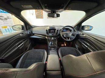 FORD KUGA 1.5 TDCi ST-Line SUV 5dr Diesel Powershift Euro 6 (s/s) (120 ps)