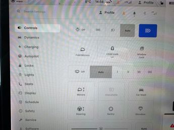 TESLA Model 3 Standard Range Plus Saloon 4dr Electric Auto RWD 