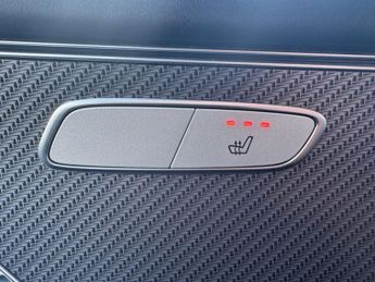 MERCEDES-BENZ EQC EQC 400 80kWh AMG Line (Premium) SUV 5dr Electric Auto 4MATIC 