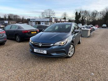Vauxhall Astra 1.4i Tech Line Sports Tourer 5dr Petrol Manual Euro 6 (100 ps)