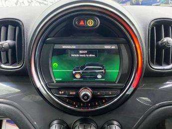 MINI COUNTRYMAN 1.5 Cooper Classic SUV 5dr Petrol Steptronic Euro 6 (s/s) (136 p