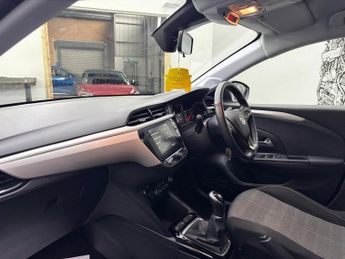 VAUXHALL CORSA 1.2 SE Edition Hatchback 5dr Petrol Manual Euro 6 (75 ps)