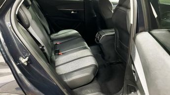 PEUGEOT 3008 1.2 PureTech Allure SUV 5dr Petrol EAT Euro 6 (s/s) (130 ps)