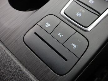 FORD KUGA 2.5 Duratec 14.4kWh ST-Line X Edition SUV 5dr Petrol Plug-in Hyb