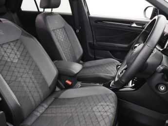 VOLKSWAGEN T-ROC 1.5 TSI R-Line SUV 5dr Petrol Manual Euro 6 (s/s) (150 ps)