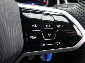 VOLKSWAGEN T-ROC 1.5 TSI R-Line SUV 5dr Petrol Manual Euro 6 (s/s) (150 ps)