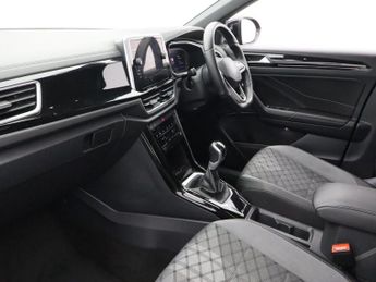 VOLKSWAGEN T-ROC 1.5 TSI R-Line SUV 5dr Petrol Manual Euro 6 (s/s) (150 ps)