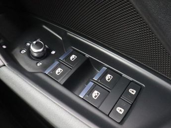 AUDI A3 1.4 TFSIe 40 Sport Sportback 5dr Petrol Plug-in Hybrid S Tronic 