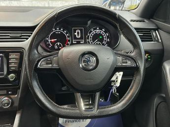 SKODA OCTAVIA 2.0 TDI vRS Estate 5dr Diesel DSG Euro 6 (s/s) (SNav) (184 ps)