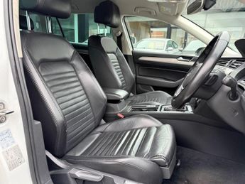 VOLKSWAGEN PASSAT 2.0 TDI BlueMotion Tech GT Estate 5dr Diesel DSG Euro 6 (s/s) (1