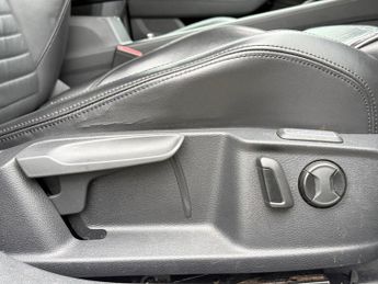 VOLKSWAGEN PASSAT 2.0 TDI BlueMotion Tech GT Estate 5dr Diesel DSG Euro 6 (s/s) (1