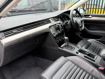 VOLKSWAGEN PASSAT 2.0 TDI BlueMotion Tech GT Estate 5dr Diesel DSG Euro 6 (s/s) (1