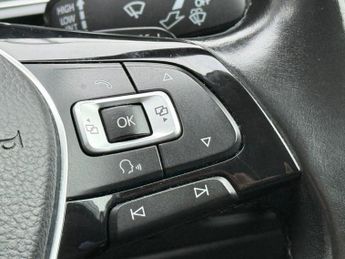 VOLKSWAGEN PASSAT 2.0 TDI BlueMotion Tech GT Estate 5dr Diesel DSG Euro 6 (s/s) (1