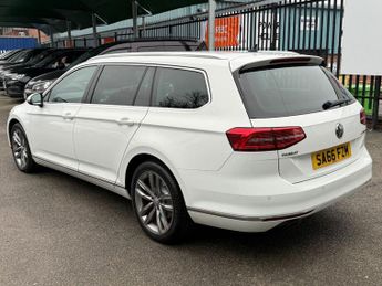 VOLKSWAGEN PASSAT 2.0 TDI BlueMotion Tech GT Estate 5dr Diesel DSG Euro 6 (s/s) (1