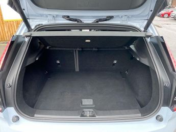 VOLVO EX30 Single Motor 51kWh Plus SUV 5dr Electric Auto (272 ps)