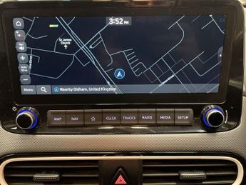 HYUNDAI KONA 1.6 h-GDi Premium SE SUV 5dr Petrol Hybrid DCT Euro 6 (s/s) (141