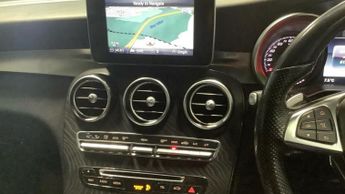 MERCEDES-BENZ GLC 2.1 GLC250d AMG Line SUV 5dr Diesel G-Tronic+ 4MATIC Euro 6 (s/s