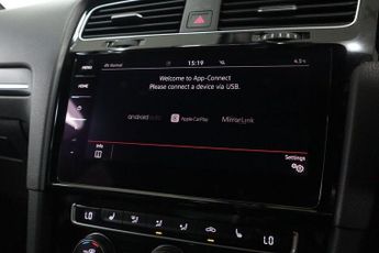 VOLKSWAGEN GOLF 2.0 TSI R Hatchback 5dr Petrol DSG 4Motion Euro 6 (s/s) (300 ps)