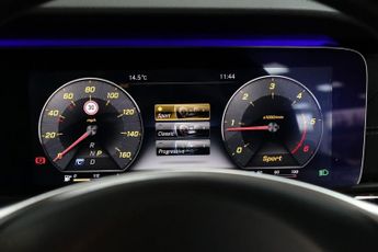 MERCEDES-BENZ E-CLASS 2.0 E220d AMG Line (Premium Plus) Coupe 2dr Diesel G-Tronic+ Eur