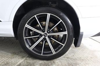 AUDI Q7 3.0 TDI V6 50 Black Edition Tiptronic quattro Euro 6 (s/s) 5dr