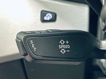 AUDI A4 AVANT 3.0 TDI V6 S line Estate 5dr Diesel Tiptronic quattro Euro 6 (s/