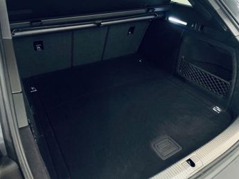 AUDI A4 AVANT 3.0 TDI V6 S line Estate 5dr Diesel Tiptronic quattro Euro 6 (s/