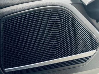 AUDI A4 AVANT 3.0 TDI V6 S line Estate 5dr Diesel Tiptronic quattro Euro 6 (s/