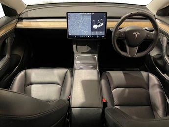 TESLA Model 3 Standard Range Plus Saloon 4dr Electric Auto RWD (241 bhp)