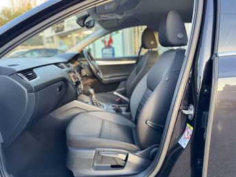 SKODA OCTAVIA 1.0 TSI GPF SE Technology Hatchback 5dr Petrol DSG Euro 6 (s/s) 