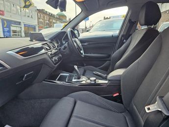 BMW 1 SERIES AUTOMATIC 1.5 118i Sport Hatchback 5dr Petrol Auto Euro 6 (s/s) 