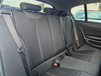 BMW 1 SERIES AUTOMATIC 1.5 118i Sport Hatchback 5dr Petrol Auto Euro 6 (s/s) 