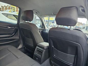 BMW 1 SERIES AUTOMATIC 1.5 118i Sport Hatchback 5dr Petrol Auto Euro 6 (s/s) 