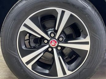 JAGUAR E-PACE 2.0 D165 MHEV R-Dynamic S SUV 5dr Diesel Auto AWD Euro 6 (s/s) (