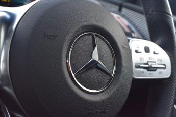 MERCEDES-BENZ EQC EQC 400 80kWh AMG Line (Premium Plus) SUV 5dr Electric Auto 4MAT