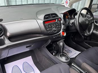 HONDA JAZZ 1.4 i-VTEC ES Plus Hatchback 5dr Petrol CVT Euro 5 (99 ps)