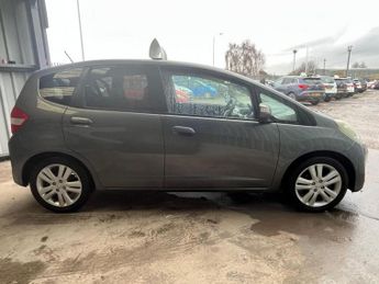 HONDA JAZZ 1.4 i-VTEC ES Plus Hatchback 5dr Petrol CVT Euro 5 (99 ps)