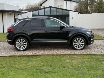 Volkswagen T-Roc 2.0 TDI SEL SUV 5dr Diesel Manual 4Motion Euro 6 (s/s) (150 ps)